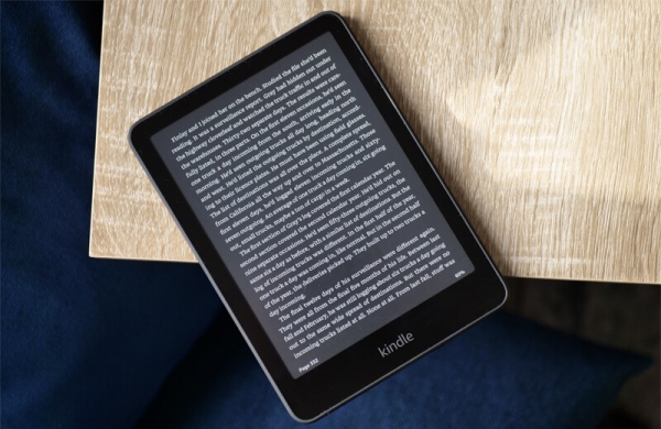 Обзор Amazon Kindle PaperWhite 2024: безупречной электронной книги с автономностью 3 месяца